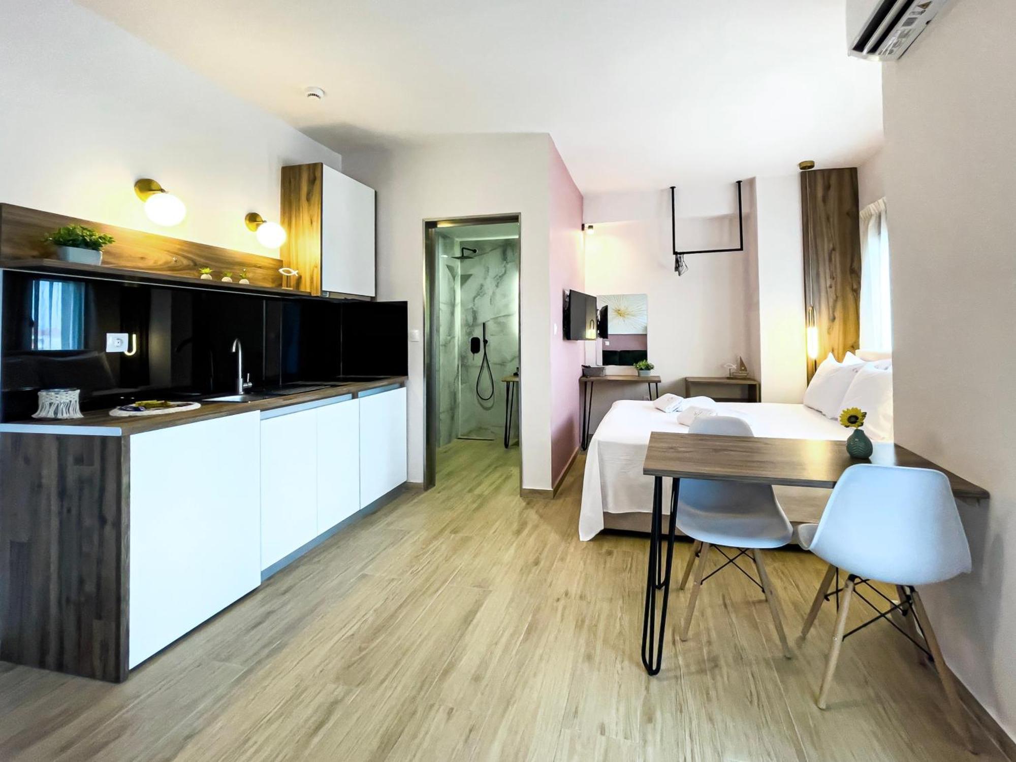 Athonite All Seasons Luxury Suites Ιερισσός Εξωτερικό φωτογραφία