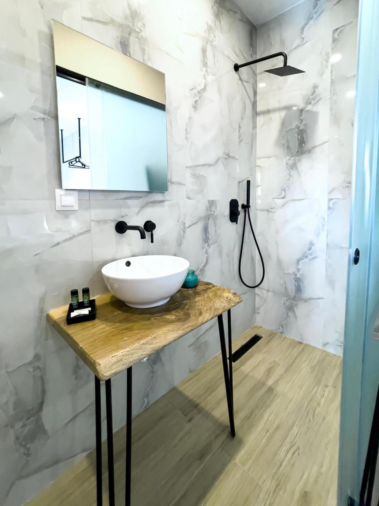 Athonite All Seasons Luxury Suites Ιερισσός Εξωτερικό φωτογραφία